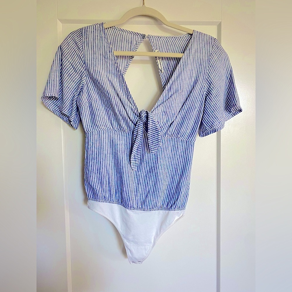 Abercrombie & Fitch bodysuit